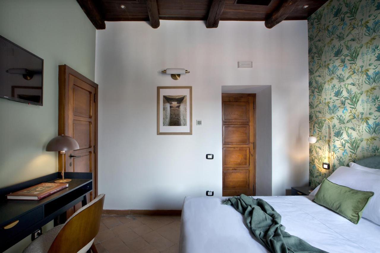 La Nova Bed And Museum Bed & Breakfast เนเปิลส์ ภายนอก รูปภาพ